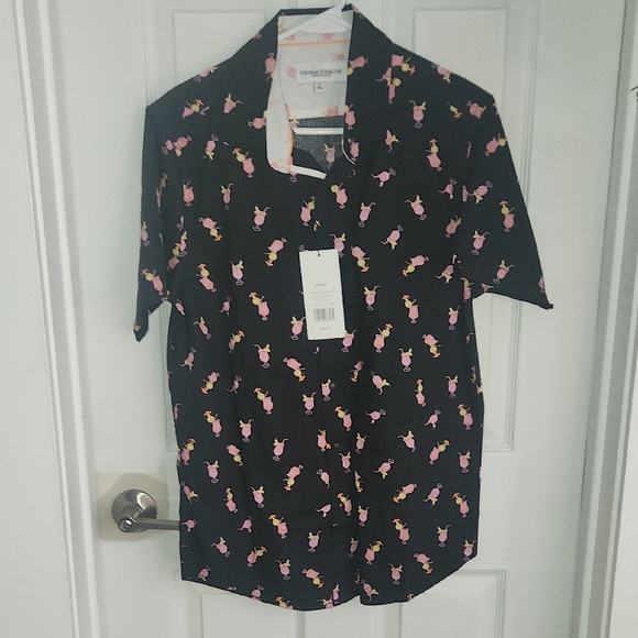 Thomas Sterling New York Other - Thomas Dean Black Short-Sleeve Button-Down Shirt with Pink Pineapple Print
